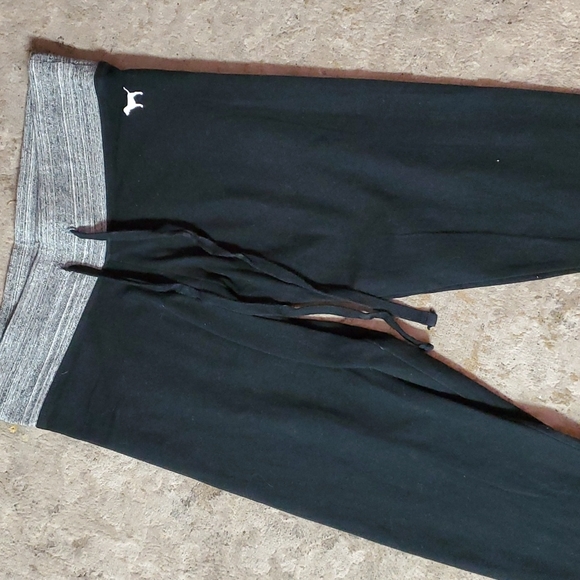 PINK yoga pants - Picture 2 of 5